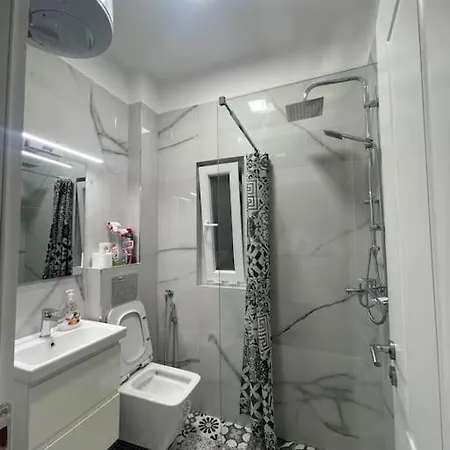 Apartman Prior Centeroftirana